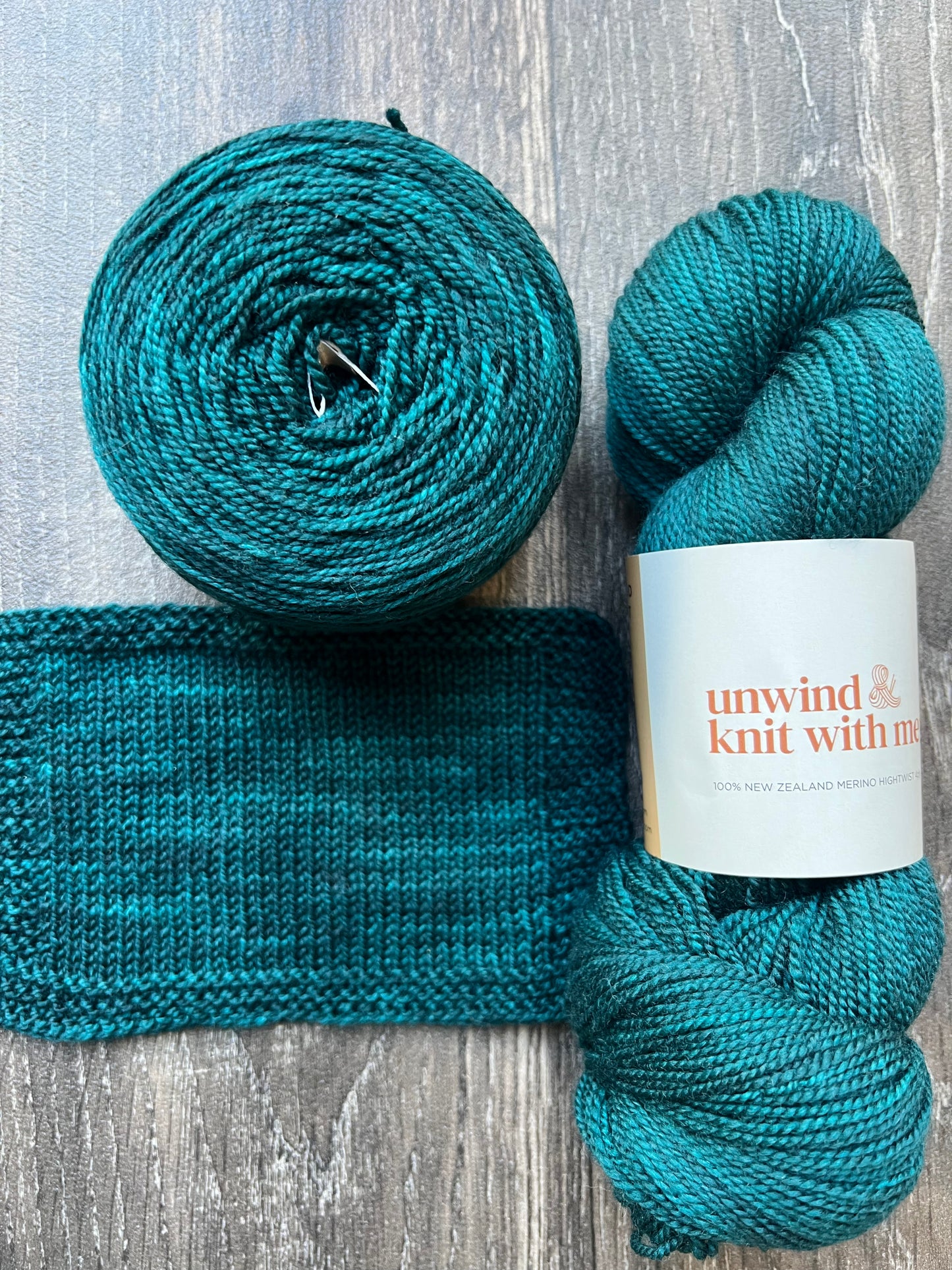 NEW ZEALAND MERINO 4ply High Twist fingering weight 100g 400 meters
