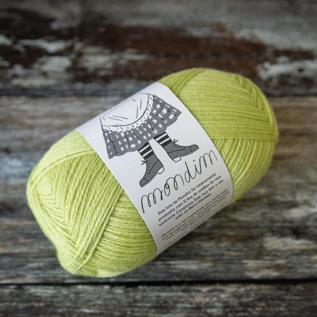 MONDIM non-superwash sock yarn - 100% fine portuguese wool 100g 385m