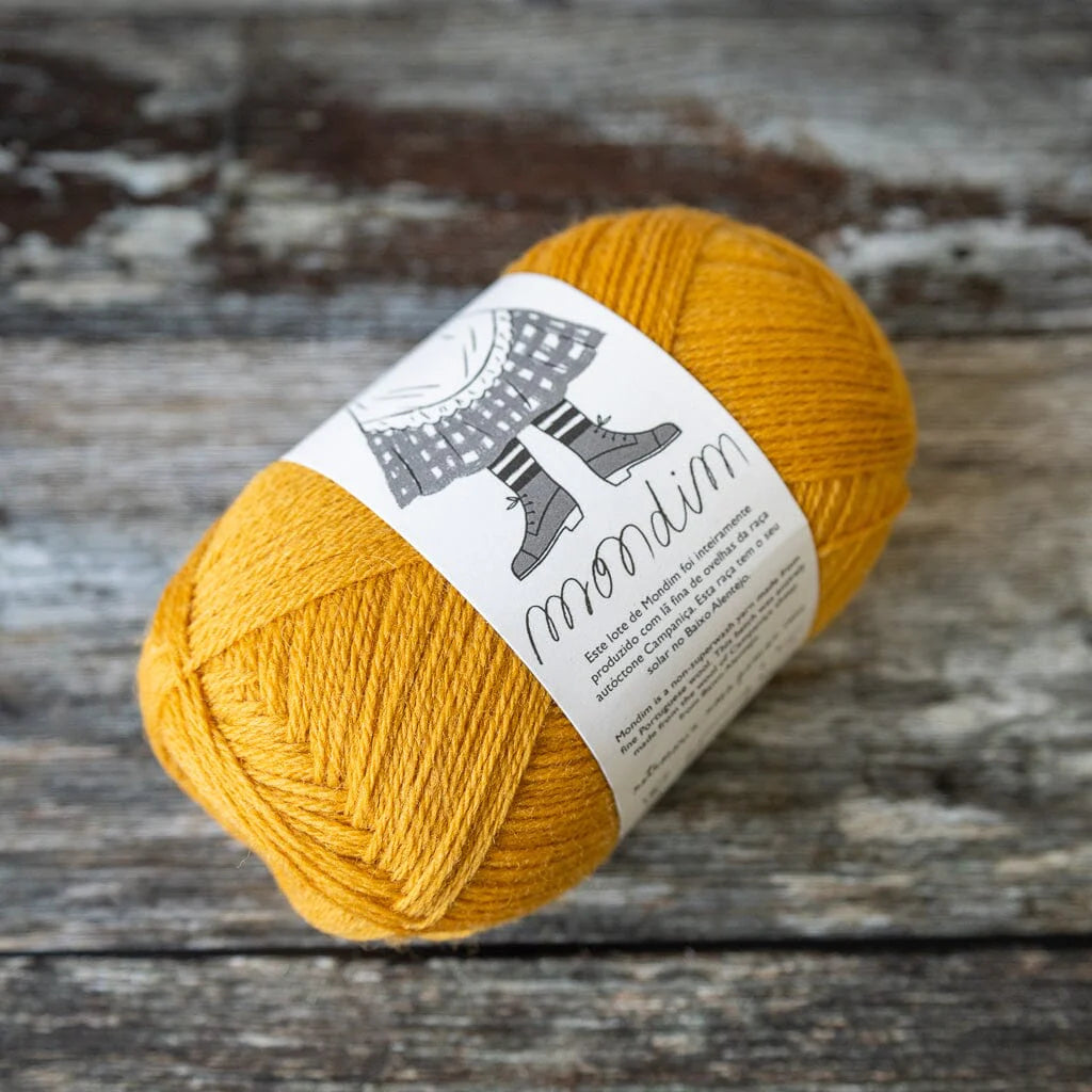 MONDIM non-superwash sock yarn - 100% fine portuguese wool 100g 385m