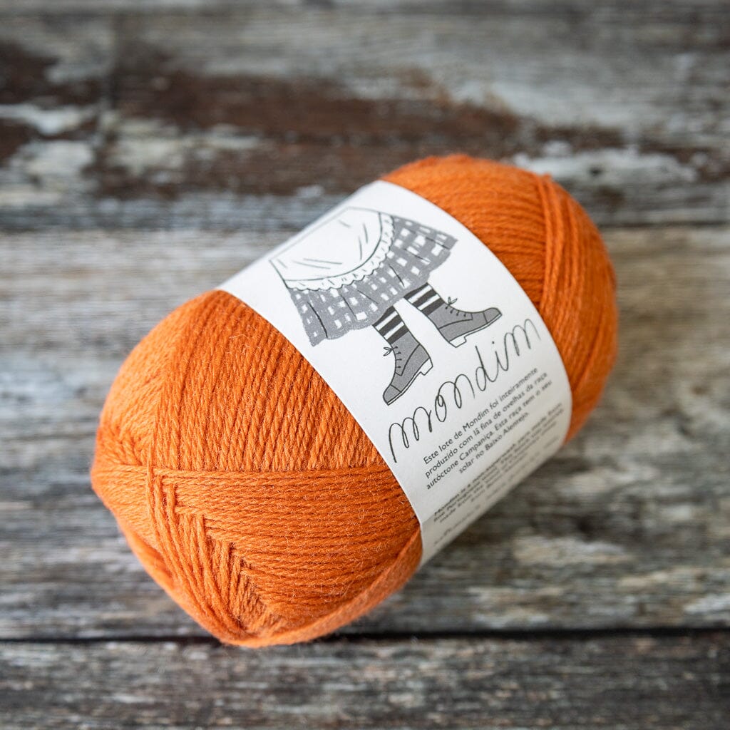 MONDIM non-superwash sock yarn - 100% fine portuguese wool 100g 385m