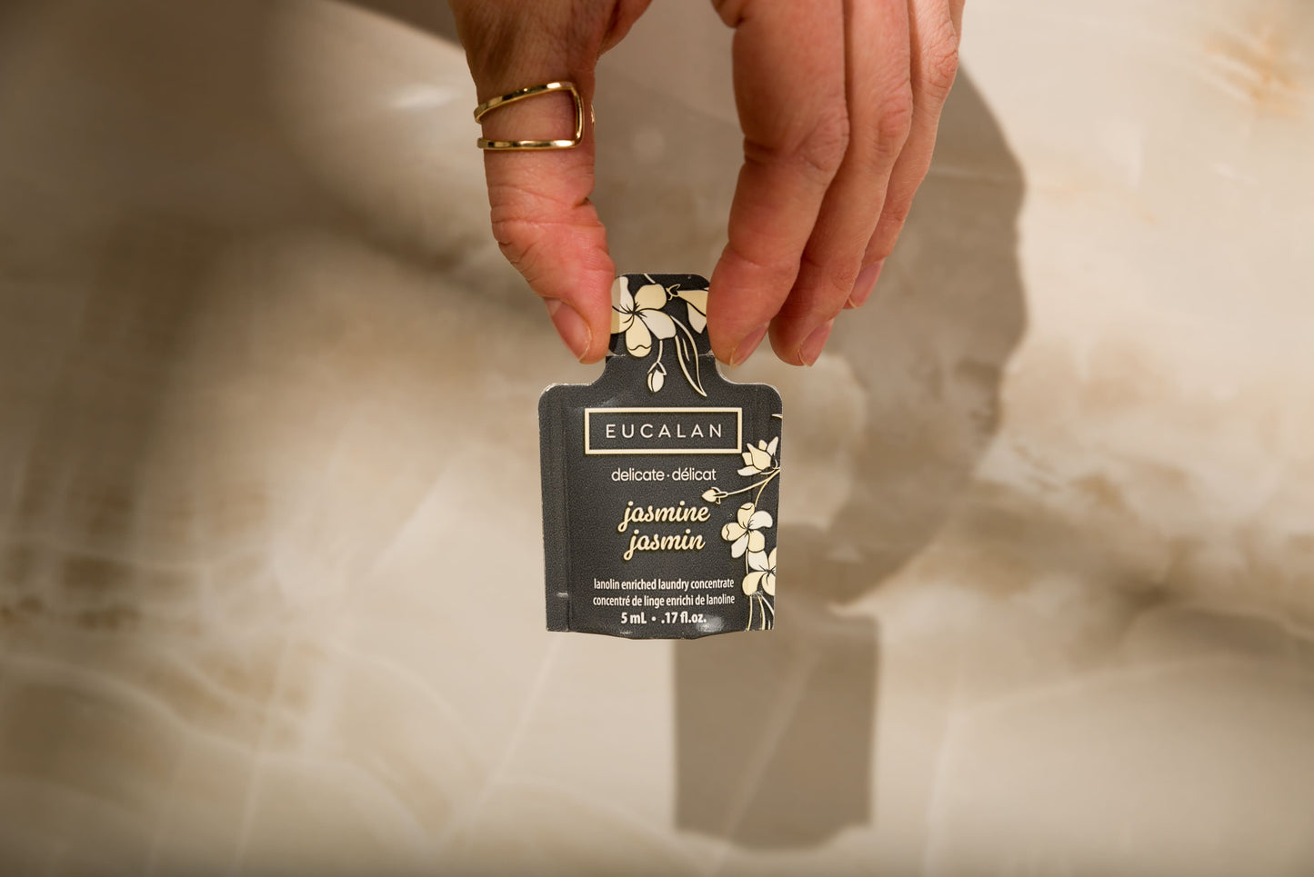 Eucalan - Lanolin enriched laundry concentrate