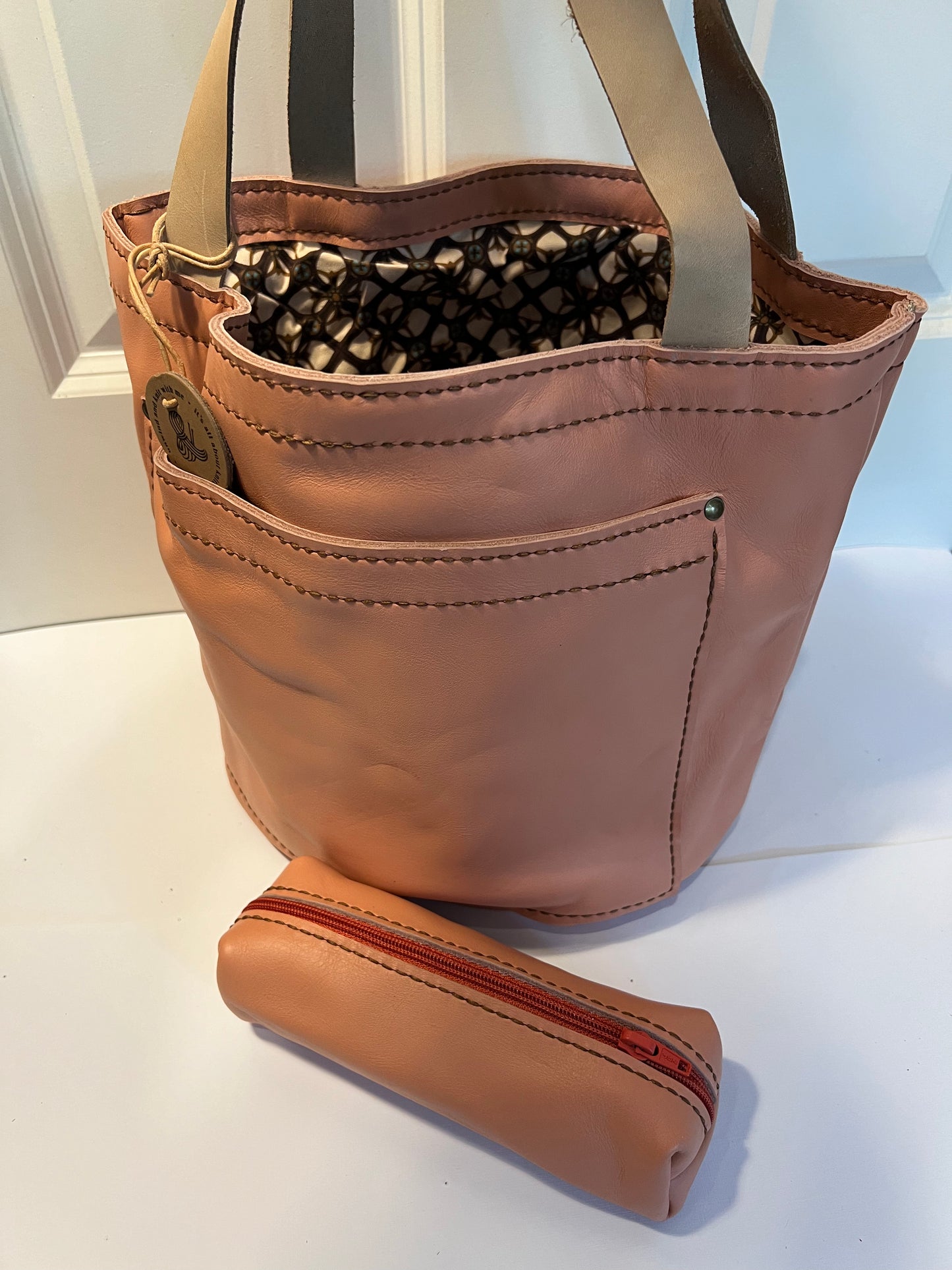 Leather Bag with zip pouch - The Spruce bag -