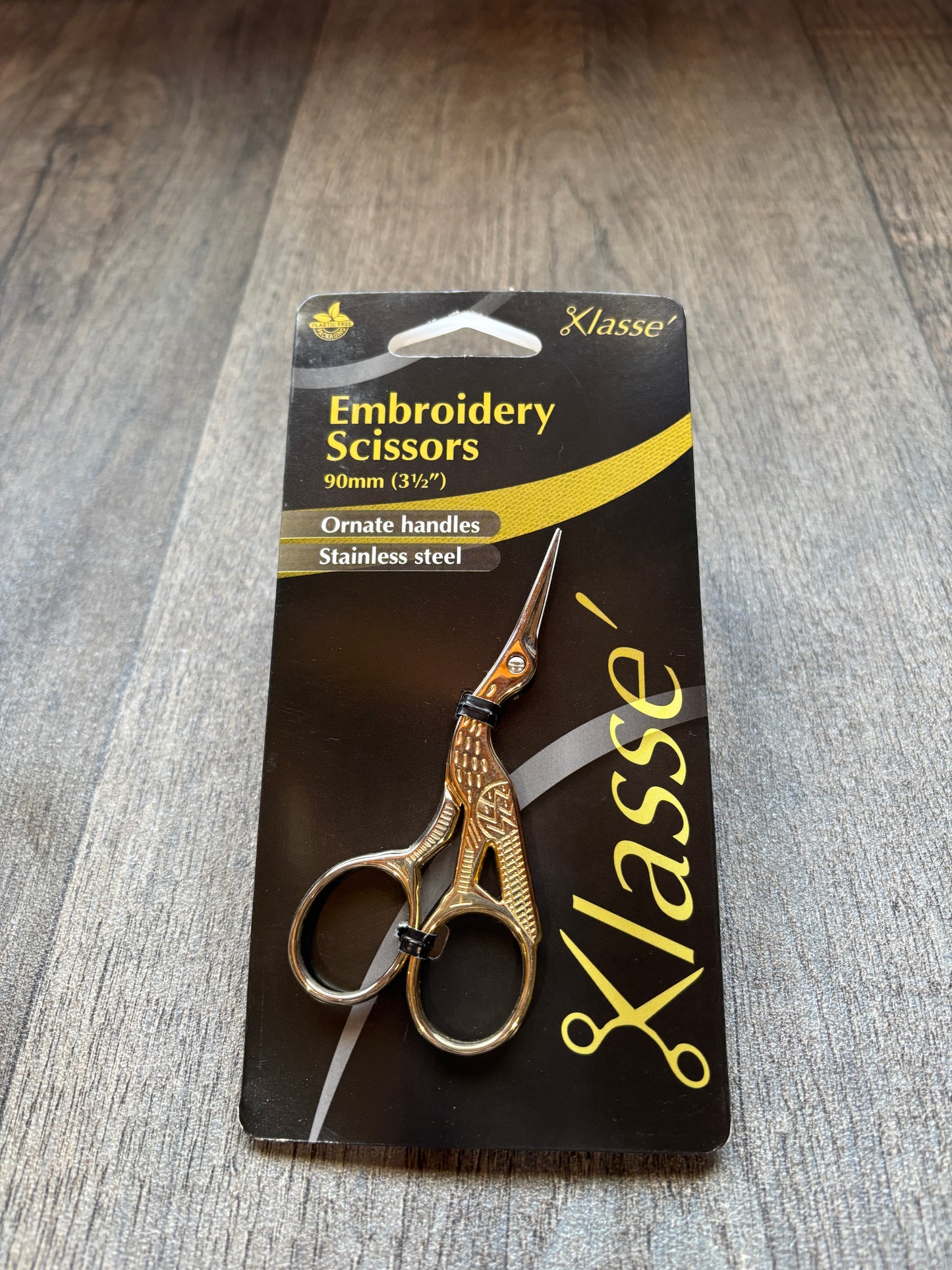 Scissors - Klasse Embroidery - Stork