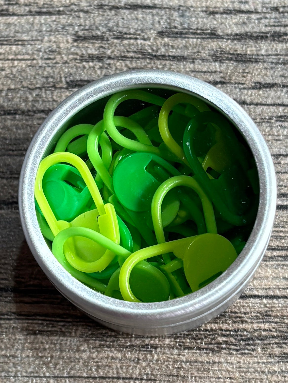 Stitch Markers - 30 Locking Stitch Markers