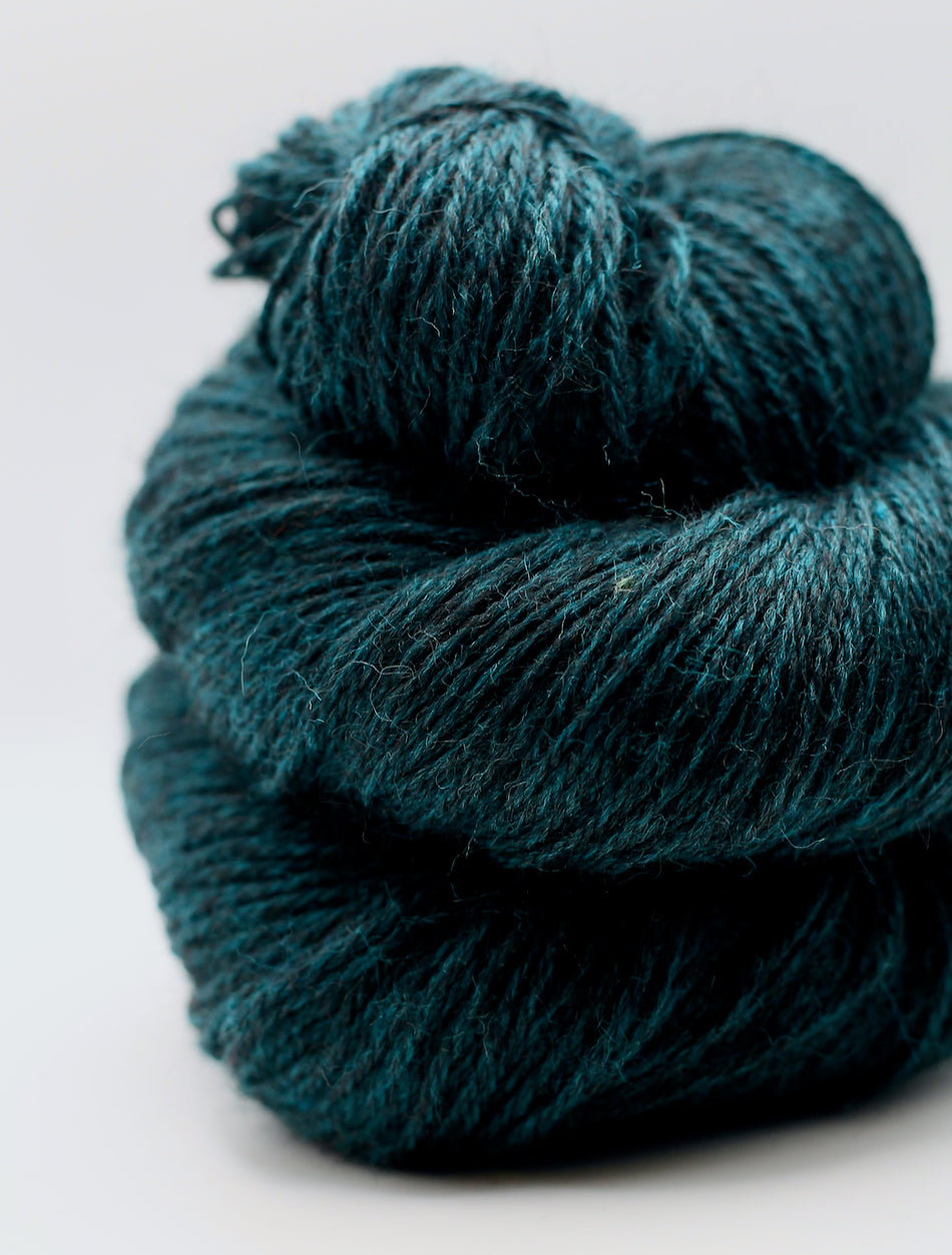 Yarnadelic sports weight/Heavy Fingering 100g skein 333 metres